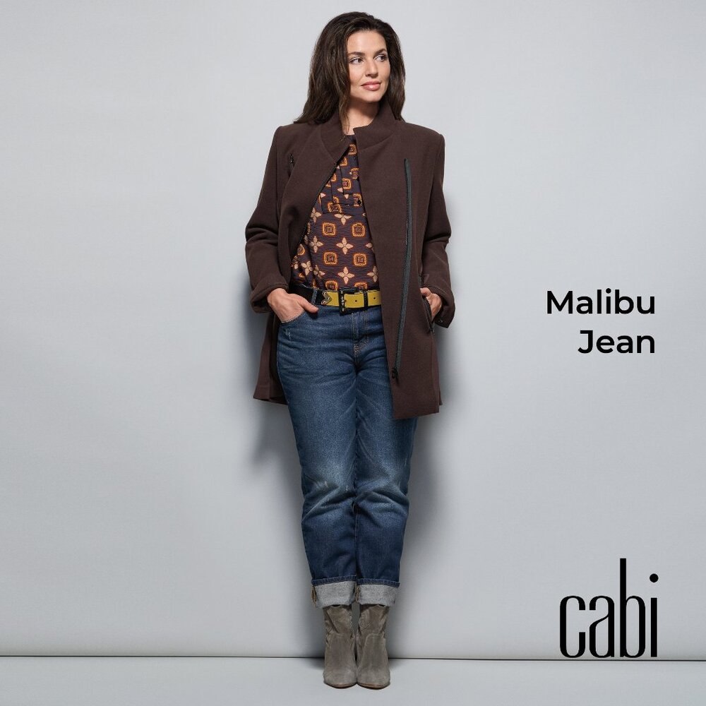 CAbi Malibu Boyfriend Jeans — Dark Blue Distressed Sz 8 EUC